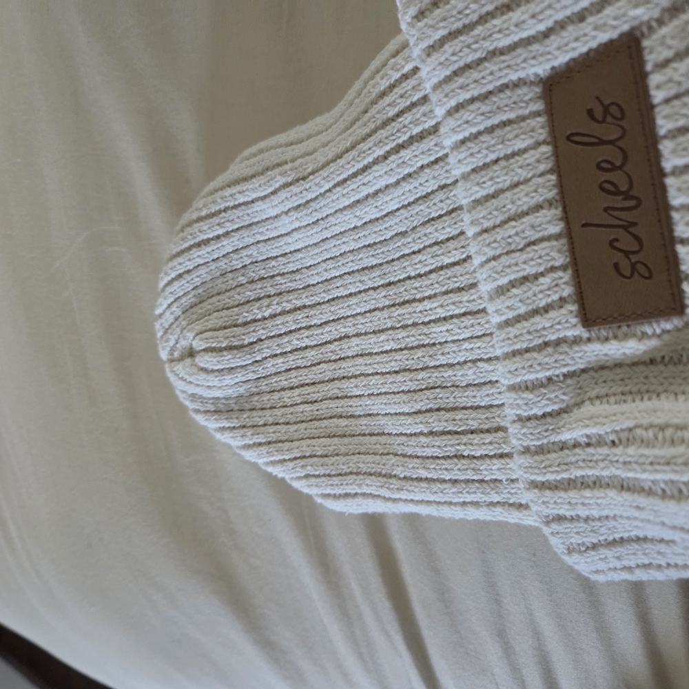 Women's Cream Sweater
